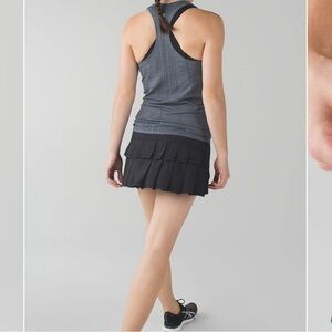 Lululemon Run Pace Setter Skirt Black Size 6 EXCELLENT Used Condition